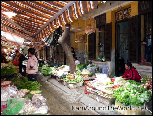 Marché typique | Typical market Marché typique | Typical market