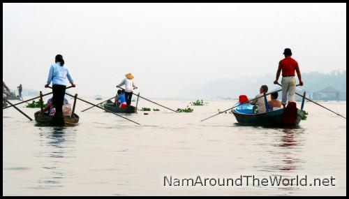 Au fil de l'eau | Over water
