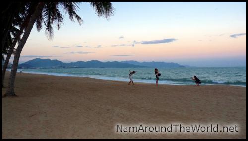 Une plage plutôt très belle | A not too bad beach